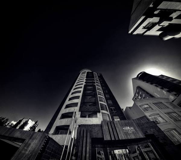 Photograph Mohammadreza Domiriganji Baran T on One Eyeland